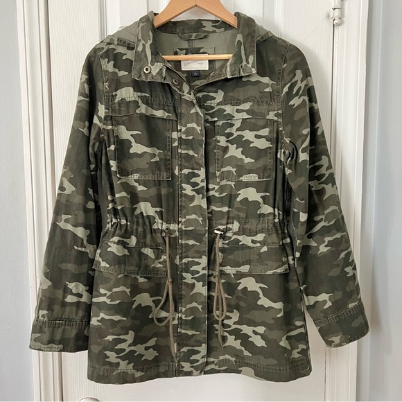 Universal Thread Women’s Green Camo Canvas Cotton Utility Jacket Hooded S Small - Picture 1 of 8